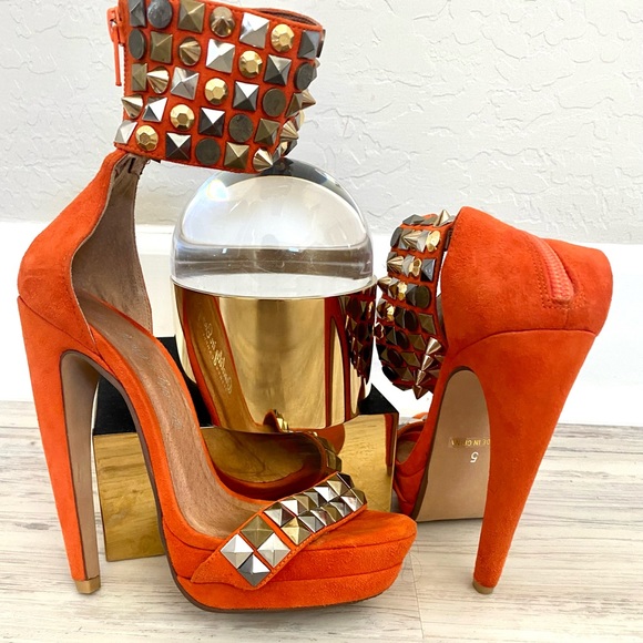 Jeffrey Campbell Platform Sandals - Picture 5 of 9